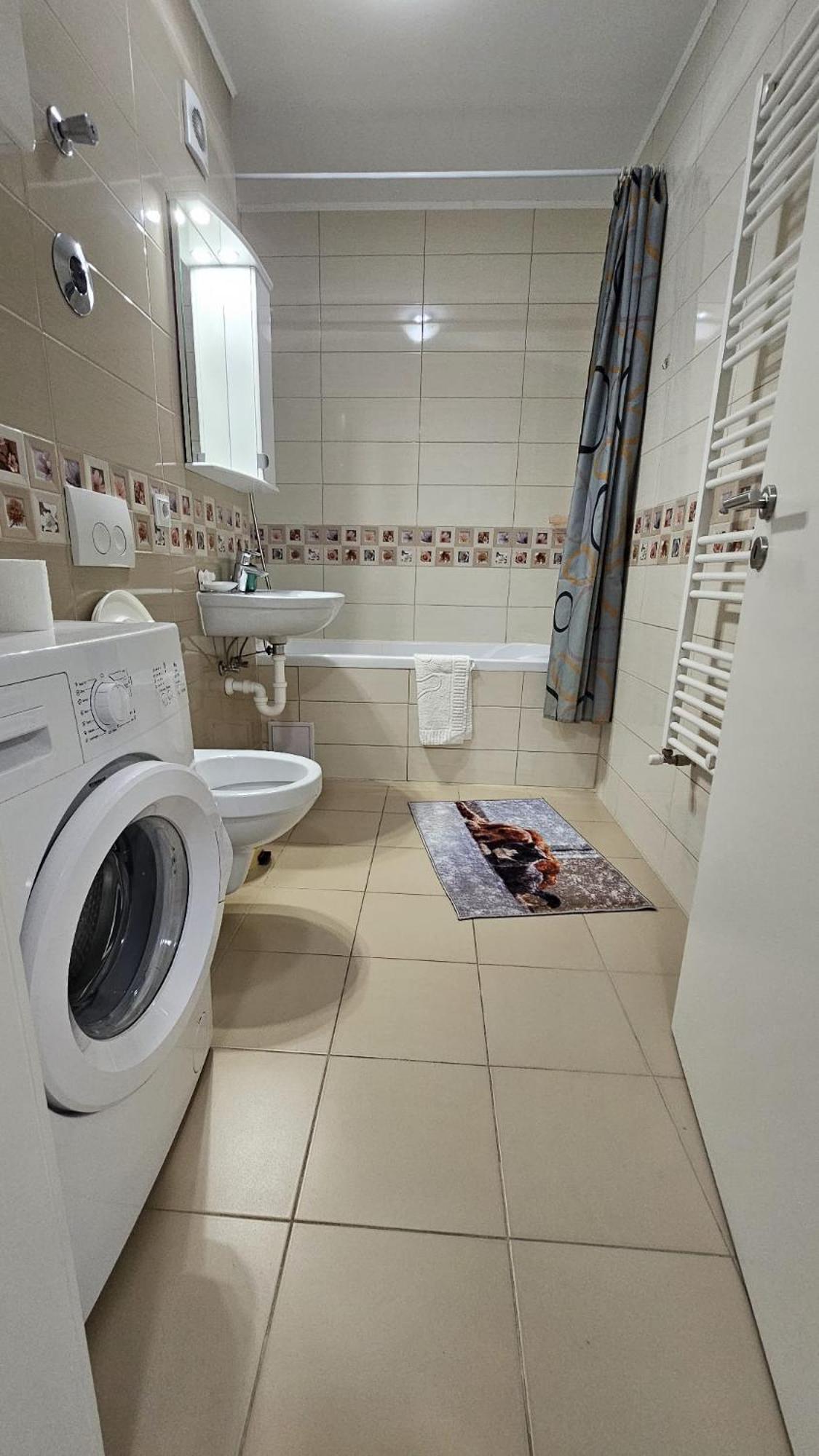 Elissa Apartment Брашов Екстериор снимка